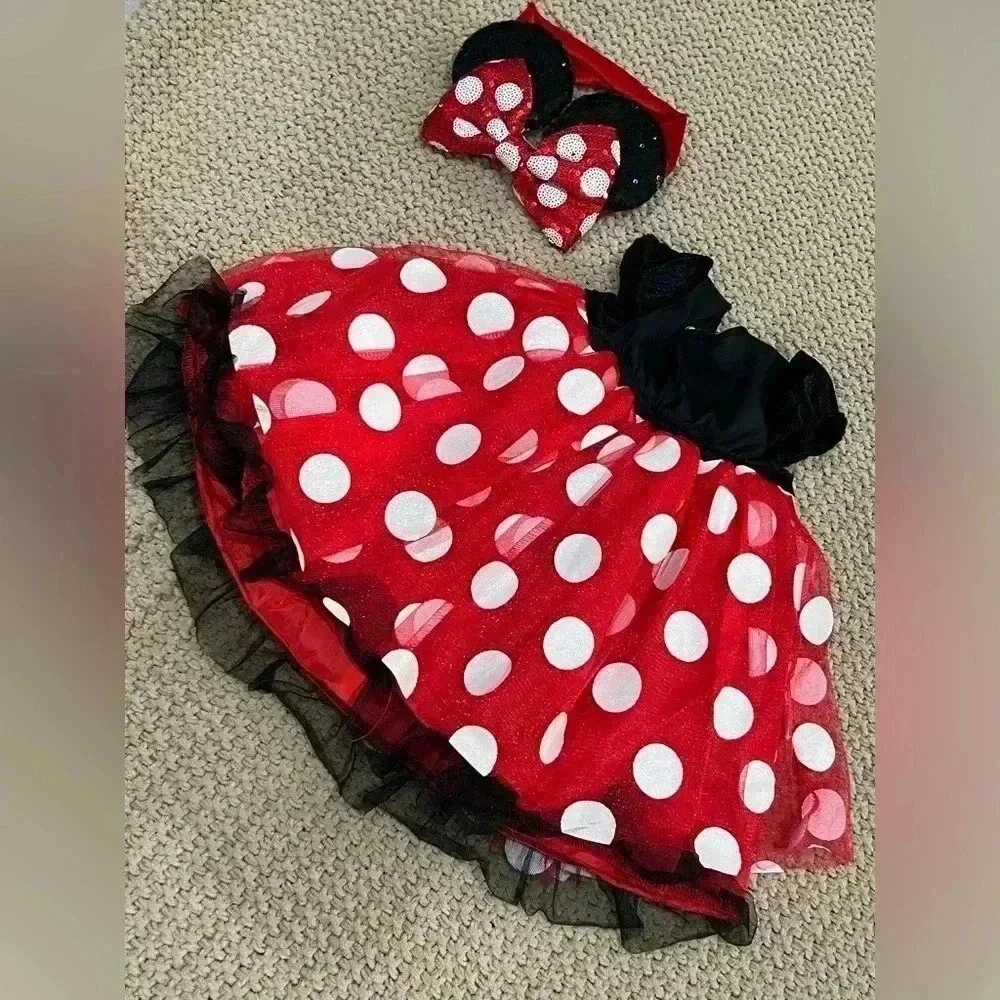 Disney Girls Black | White | Red Minnie Costume size: 6-12 Mo…